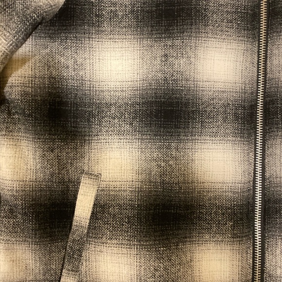 Casual Jacket - Black/White - Square Patterned - Picture 3 of 6